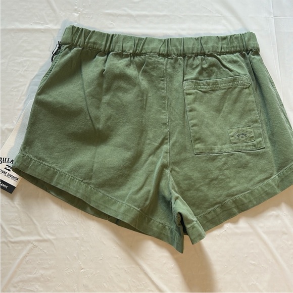 Billabong Small Shorts A/Div Safari Cloud Forest Green 100% cotton pockets NWT - Picture 6 of 10